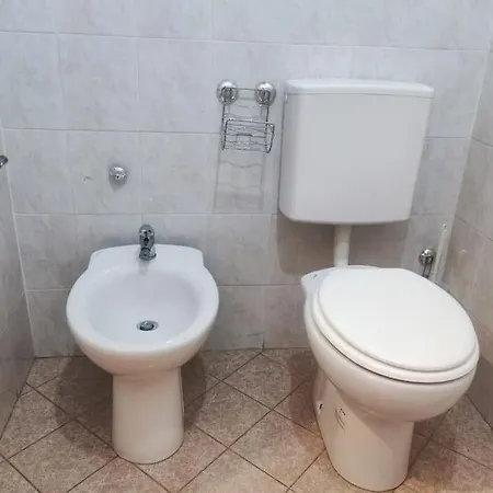 Apartmán Locazione Turistica Foscolo 6 *